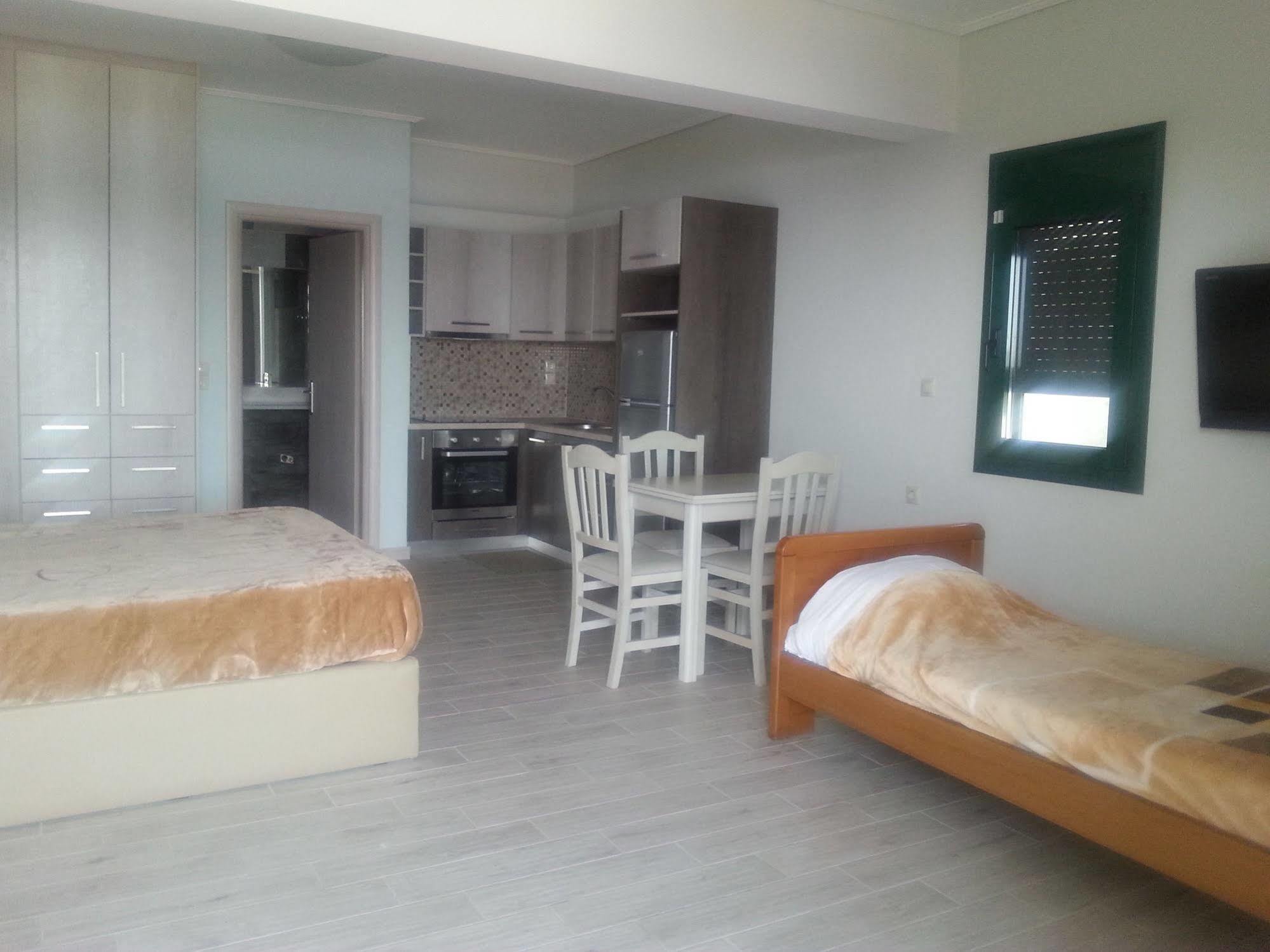 Giannis Village Resort Астакос Екстер'єр фото