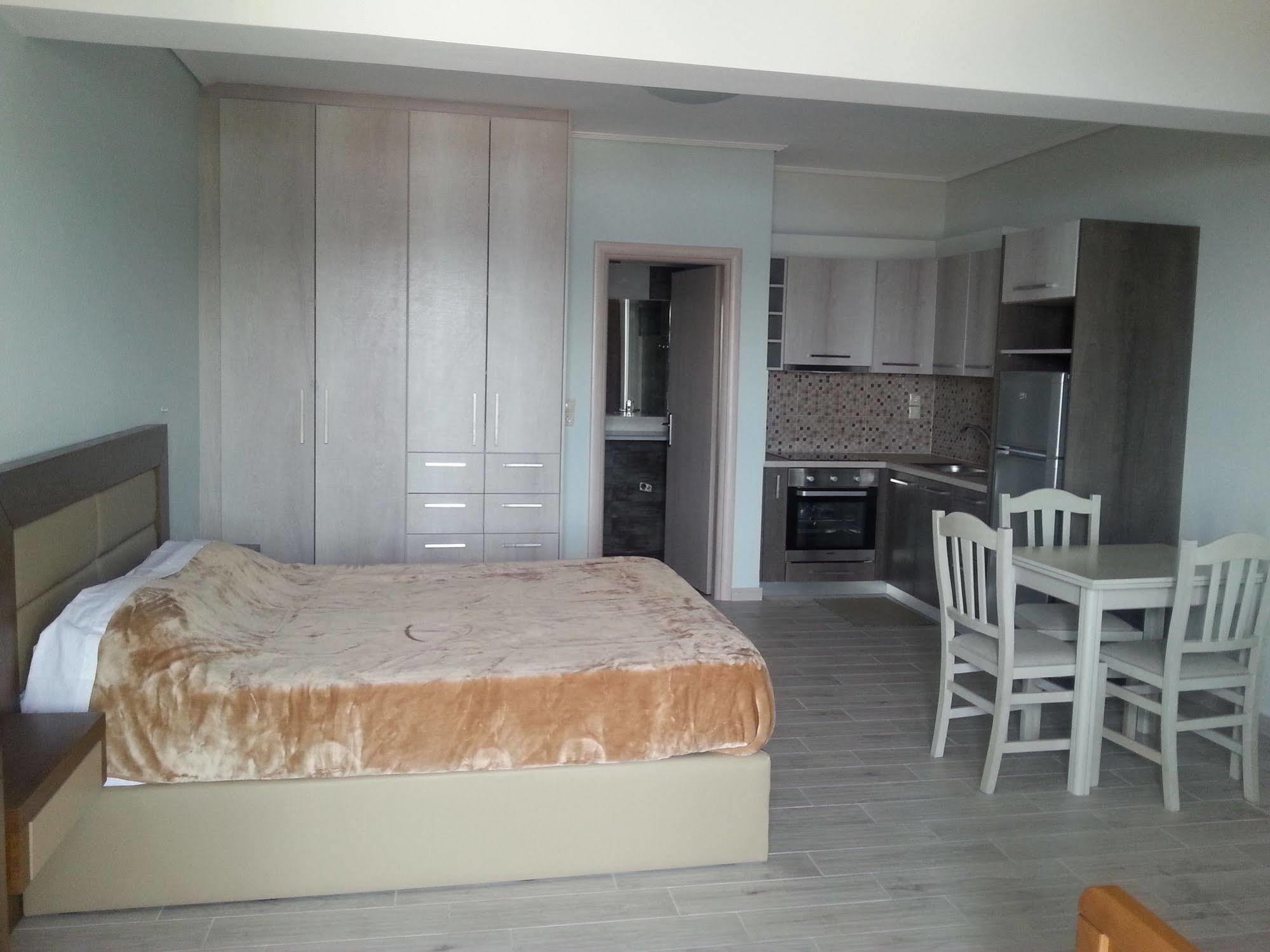 Giannis Village Resort Астакос Екстер'єр фото